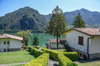 Casa e appartamento per vacanza - Lago d’Idro - Villaggio Tre Capitelli