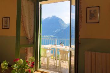 Casa e appartamento per vacanza - Lago d’Idro - Villaggio Tre Capitelli